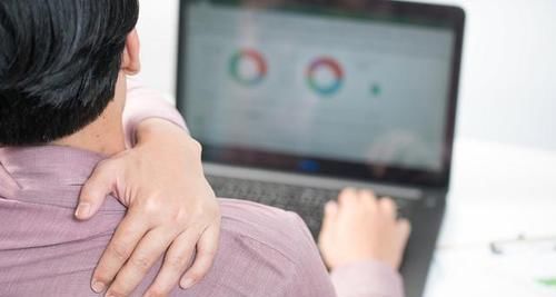 50岁后，“面部”出现3个异常，可能是脑出血要发生，希望你没有