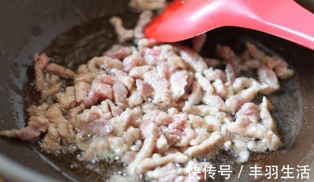 炒瘦肉时，做好“3步”，肉炒好吃着不柴，软嫩鲜香，味道也好