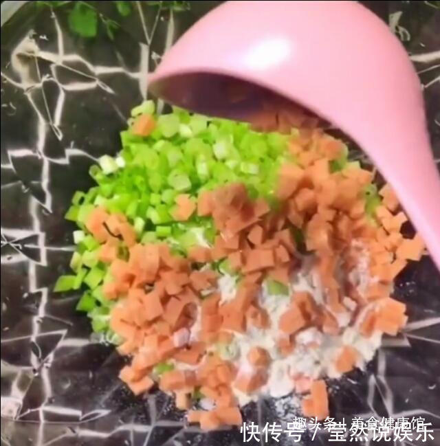 十分钟就能做好的营养早餐饼，省时快速，健康又美味，孩子爱吃