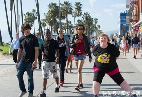 最新版|每天都坚持拍打腹部，几个好处不请自来，想要瘦肚子瘦腰不妨一试