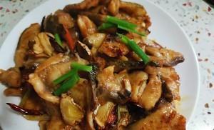 家常肉菜菜谱之吃不胖的鱼肉菜谱，炒鱼肉，简单美味营养，吃不够