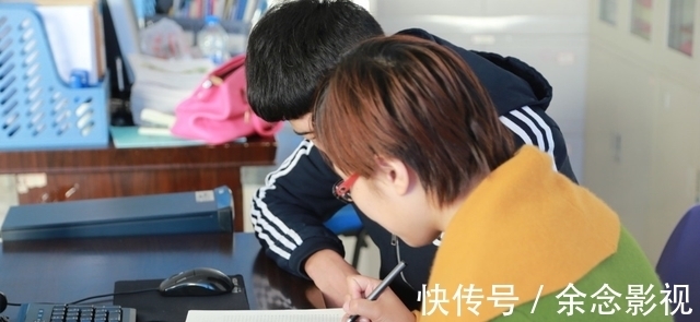 费用|开学等于破产?北京妈妈晒出42万开学清单火了,培养学生太难了