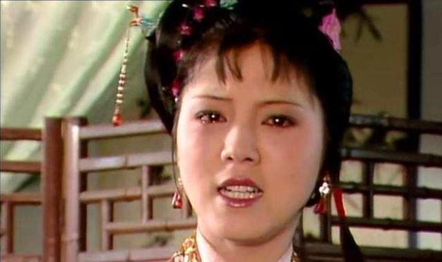 宝玉$红楼梦中,为何袭人会将醉酒的芳官放在宝玉身旁她到底有何目的!