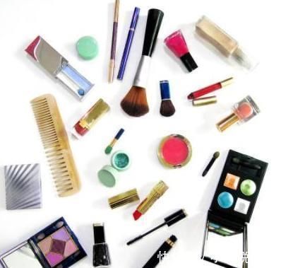 孩子|半小时内,8岁儿子眼睛被融化,宝妈得知原因后当场泪崩对不起