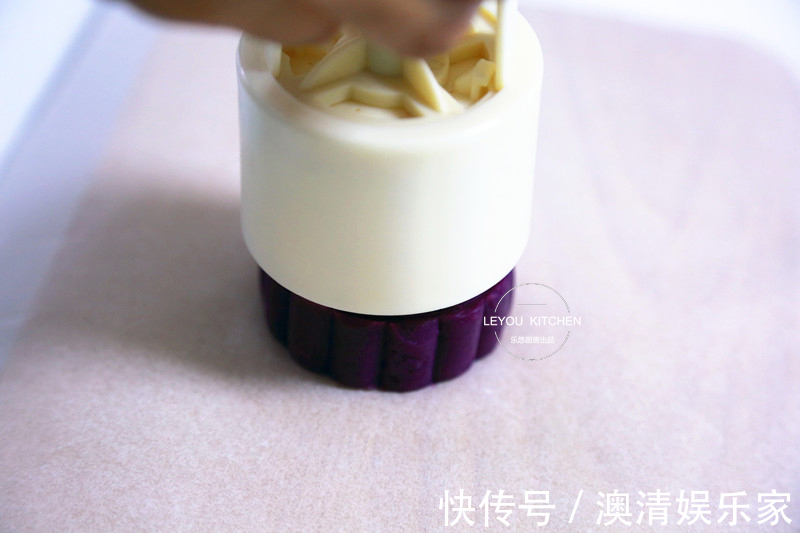 蒸锅|减肥也可以吃的点心，热量不高，口感软糯细腻，在家用蒸锅就能做