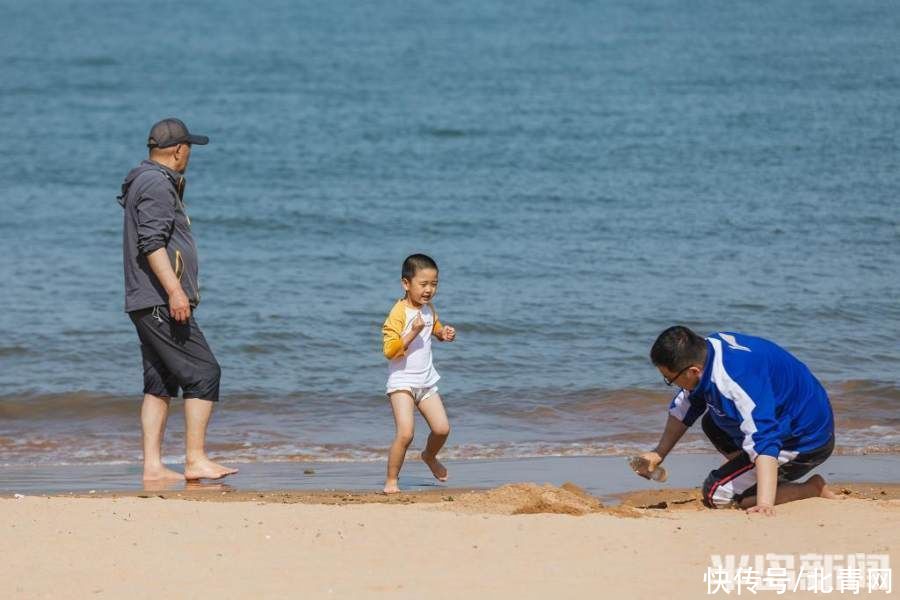 三浴海滩定格浪漫