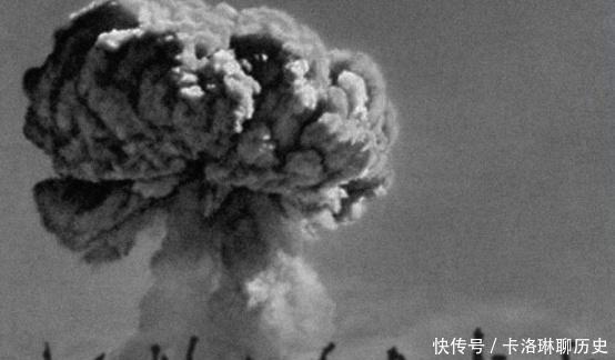 美国|苏联撤技术，美国搞封锁，我国造出原子弹他们什么态度