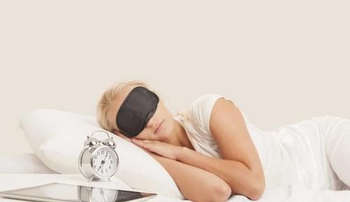 现实生活|越来越多的女性出现早衰，女人衰老速度，或与这两个因素有关