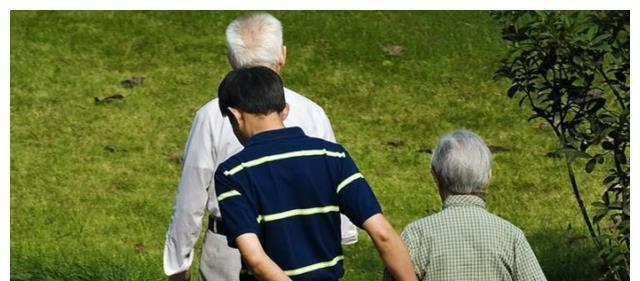 孩子|多子女的家庭中,排行第几的孩子最为孝顺?猜十个中九个