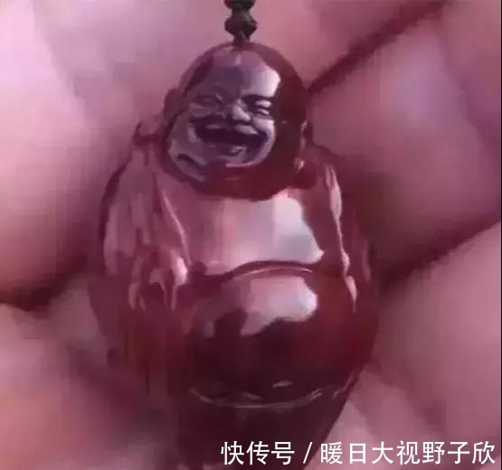 魏学洢！盘了600年的橄榄核包浆啥样？玉化橄榄核雕欣赏