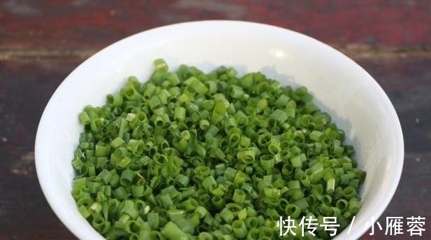 早餐吃肉饼,不用花钱自己做,佐料简单味道“不简单”