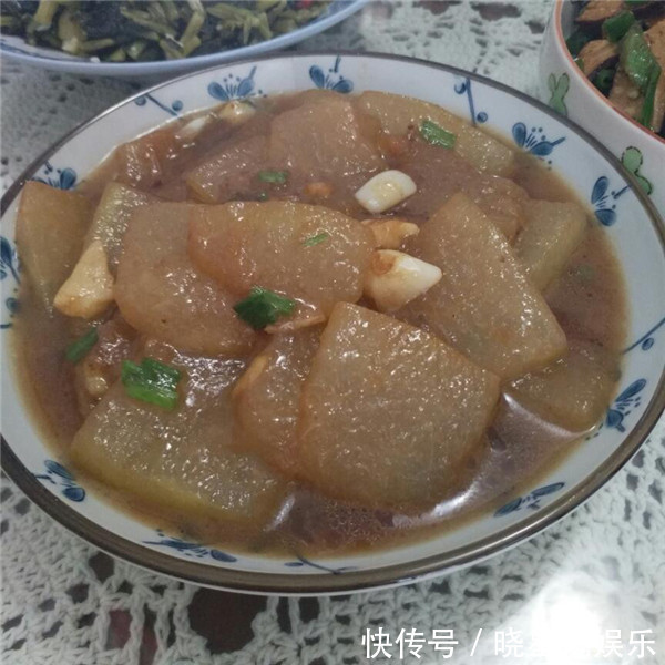 去二姑家吃饭,饭菜一扫而空,觉得她可以出去开家常菜馆了