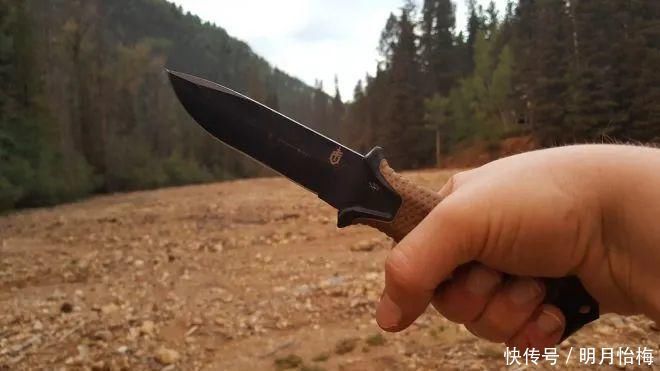 “生存演习后,我第一件事就是买了把戈博StrongArm。”