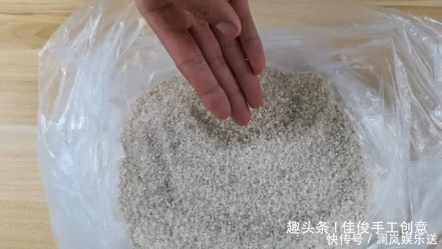 吸水性|大米原来还有这些妙用，解决了生活烦恼，真实用学学吧！