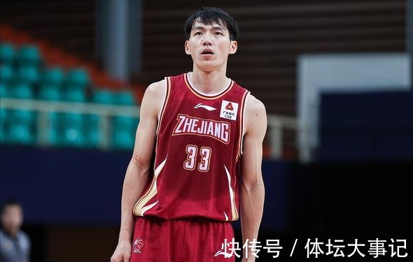 浙江隊|出場5分鐘！浙江00后中鋒被棄用，劉維偉點(diǎn)名批評，必須跟吳前跑
