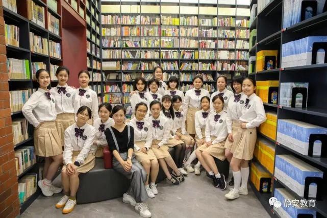 创意|恰同学少年！沪16区幼儿园、中小学创意毕业照来了