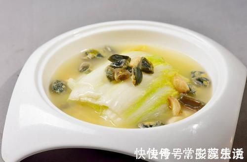 适口性|1到2岁宝宝辅食添加要多样，别再每天米粥加鸡蛋了，真没啥营养