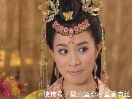 朱由检#金庸在小说里将她美化,现实中她却凄惨无比,死时还怀着孕