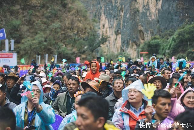 云南的一处隐藏“秘境”，10年前连出山都困难，如今变成旅游胜地