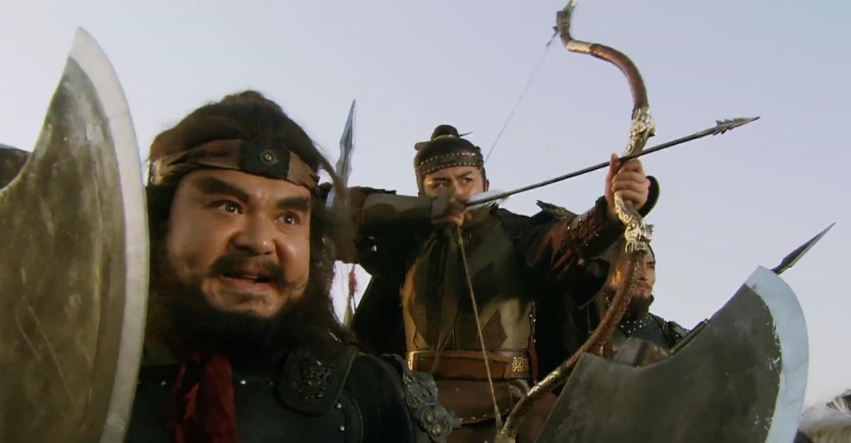 晁盖&晁盖被谁冷箭射杀,水浒原著有暗示:花荣在乌龙岭射杀那二人叫啥?