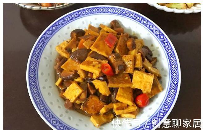 入味|姐姐来吃饭，5菜1汤，不过百元，姐姐：家的味道胜过山珍海味