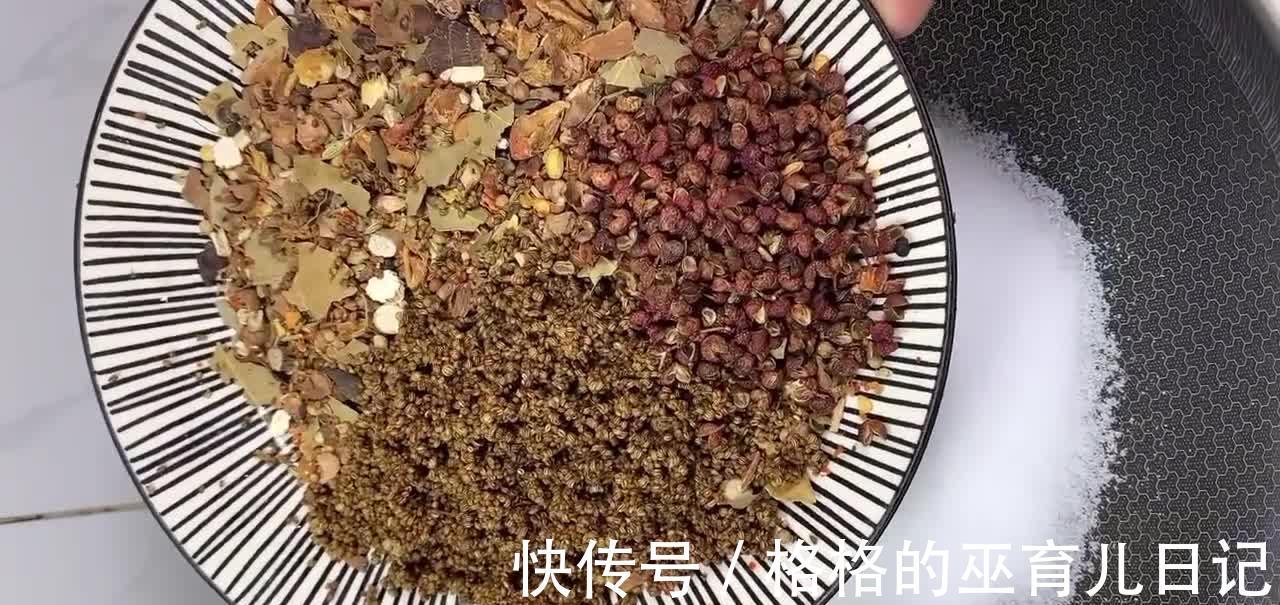 自制风干鸡，咸香味美风味独特，做法简单易于携带