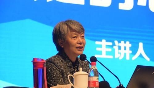 李玫瑾：家有二胎，对待小儿子，父母一定要守住这3个教育底线！