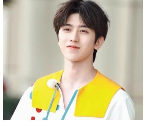 新一季《奔跑吧》為何逆襲？新導演不是決定因素，baby才是