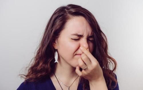 代谢|3种“伤肝蔬菜”很多人当成宝，转告家人：别再成袋往家买，尽早扔掉