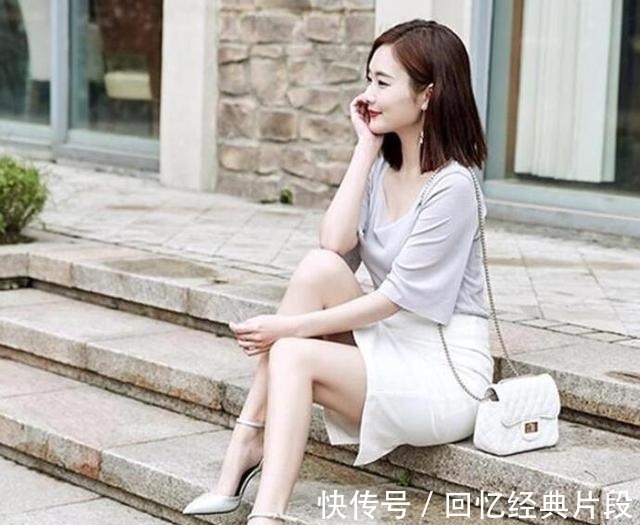 初体验者 时尚的尖头高跟鞋,修饰漂亮的大长腿,提升女人的品味!