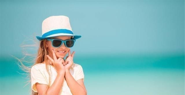 防晒|“老得慢”的女人，往往爱做4件事，若你也喜欢，恭喜