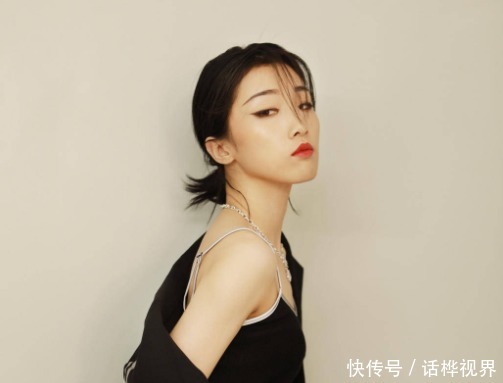 担当 九大限定团年龄担当,丝芭有2人拔得头筹,她成团时间年龄最大