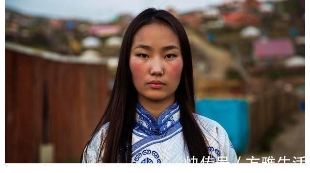 少数民族|蒙古全家人睡一个蒙古包，新婚夫妇不尴尬吗？听听过来人怎么说