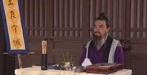 时辰|泾河龙王改了下雨时辰和点数被砍头,龙王水淹陈塘关为何没事?