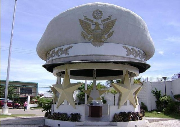 军官|一个美国军官的军帽，独一无二，为何能代表菲律宾军队最高权利？