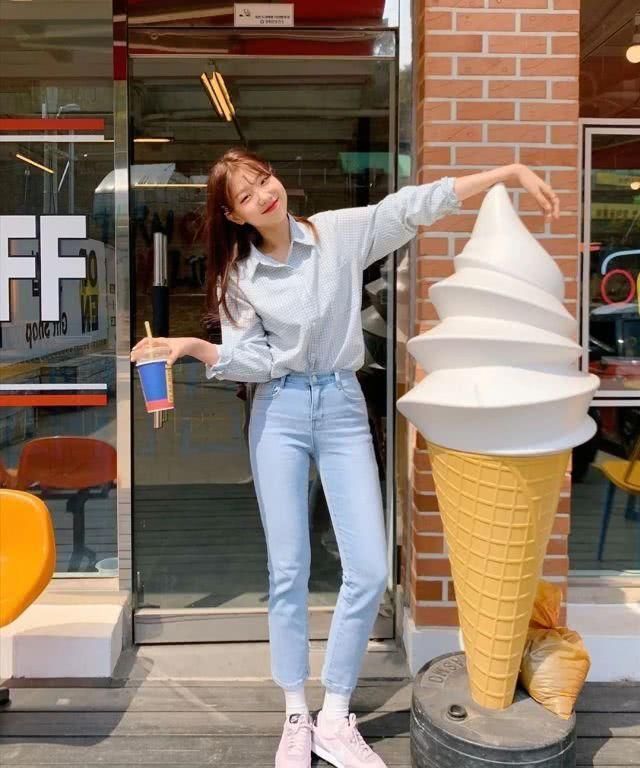 搭配|今夏这种“盐汽水”穿搭,真的好看到上头