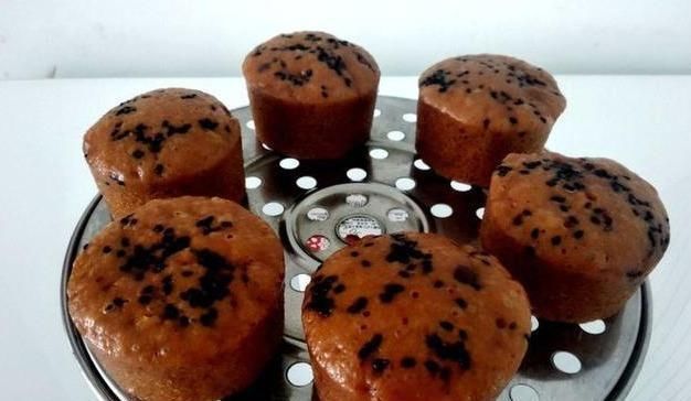  想吃发糕不用买，教你红糖大枣发糕做法，香甜柔软，比面包还好吃