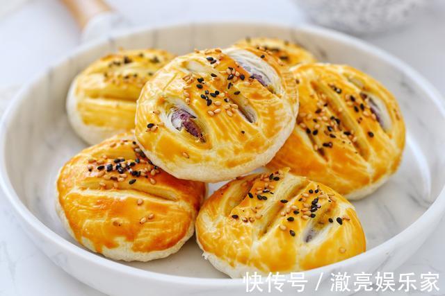 自制传统中式糕点,无需黄油也能层次分明,咬一口酥得掉一地渣!