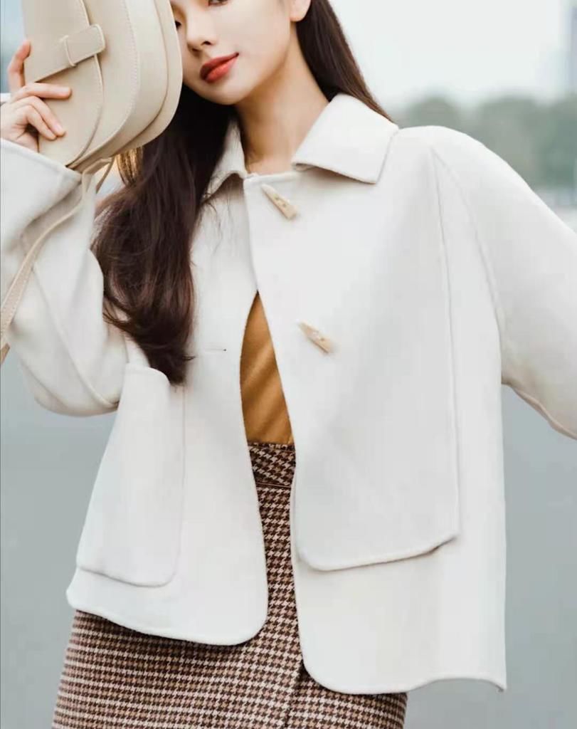 冬季请放弃马丁靴 ！新年“ 大衣 + 这双靴 ”正流行，撩人又显高 ！