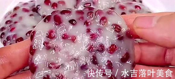 这小饼,不煎也不炒,几分钟就做好营养很高,小姐姐吃最好了!