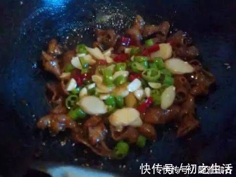 这道菜老公隔两天就要吃一次,下饭又下酒,比回锅肉还好吃,解馋