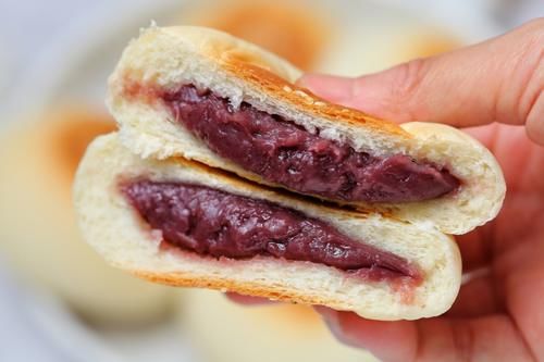 芋泥馅|自制健康美味的日式芋泥饼，暄软香甜无任何添加，一出炉就吃仨！