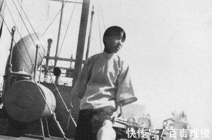 徐志摩&冰心和林徽因,丈夫同班同寝,2人同为才女,为何看对方不顺眼