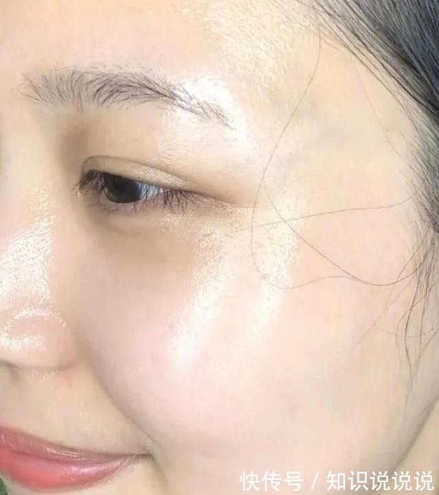 护肤 早C晚A的嫩肤效果,你不会还不知道吧!在护肤圈地位很高!