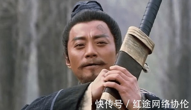 法术|梁山最强的剑客是谁？不是会法术的公孙胜，而是一个看似废柴的人