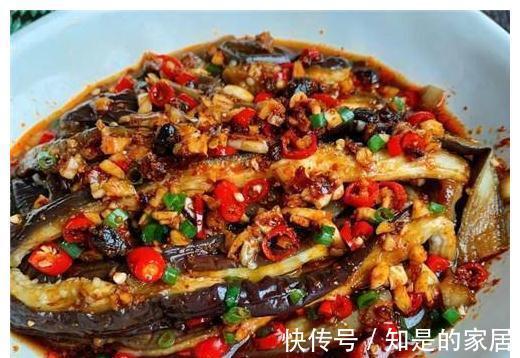 我家茄子从不用油炒，碗里一放，软烂入味，一锅米饭不够吃！