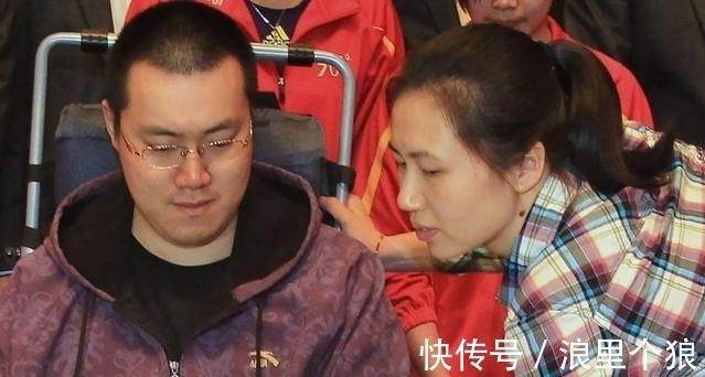 按摩|“女排”周苏红:离婚那天挥泪与前夫告别,以后我们做姐弟