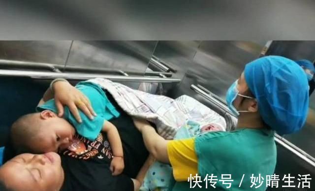 待产包|二胎孕妈深夜独自带大宝到医院生娃,“为母则刚”,更是无奈之举