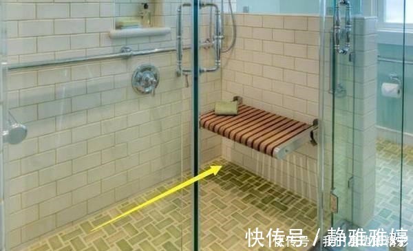 室内装修|原来淋浴房坐着洗澡才最棒,以后就要这样装了,后悔知道晚了!