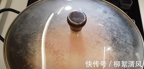 传统鲁菜油焖大虾怎么做,色泽鲜亮做法简单,美味又营养!